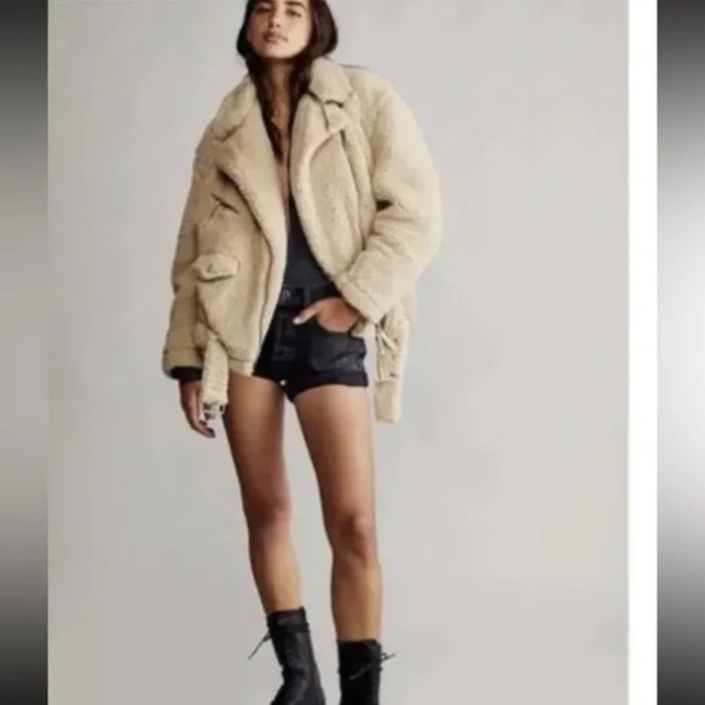 We The Free (Free People)So Cozy Slouchy Sherpa Faux Fur Moto Jacket, size XS